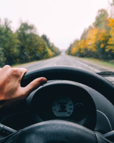 Car driver holds the wheel