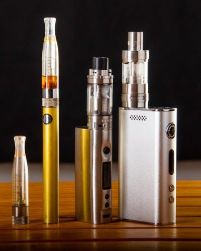 E-cigarette vaping devices