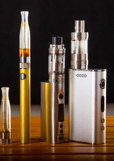 E-cigarette vaping devices